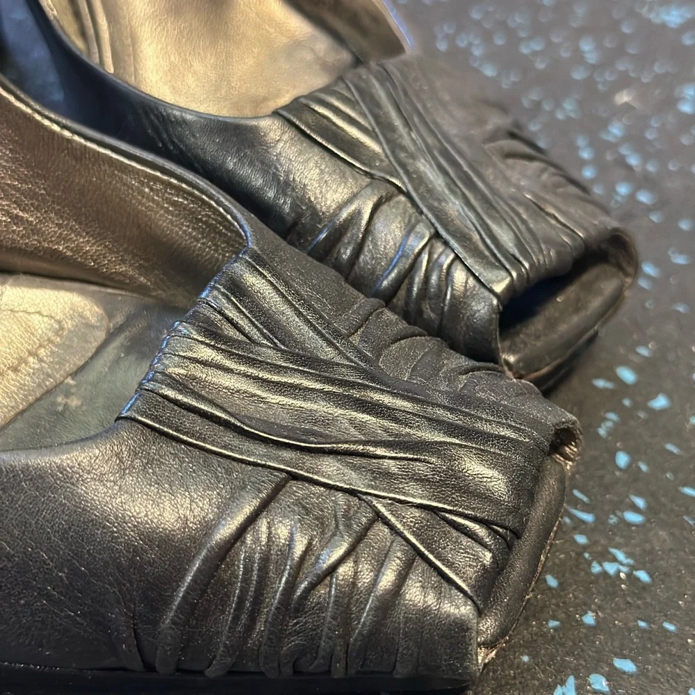 Via Spiga Black Leather Heels - Picture 10 of 11